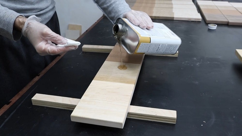 Tung Oil vs Linseed Oil A Comprehensive Comparison Woodworker's Universe